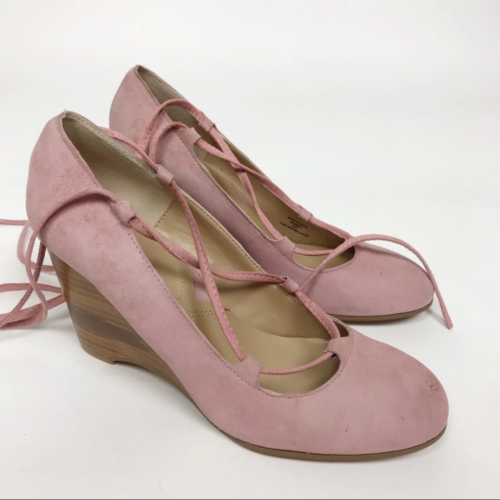 Adrienne Vittadini Pink Suede Wedges